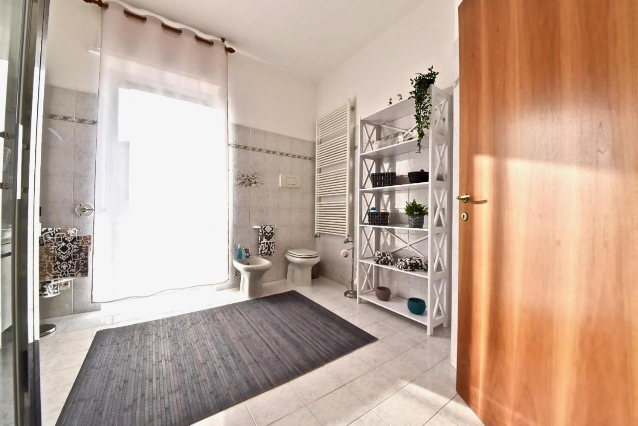Cogliate Modern Apartment Halfway Between Milan And Como מראה חיצוני תמונה